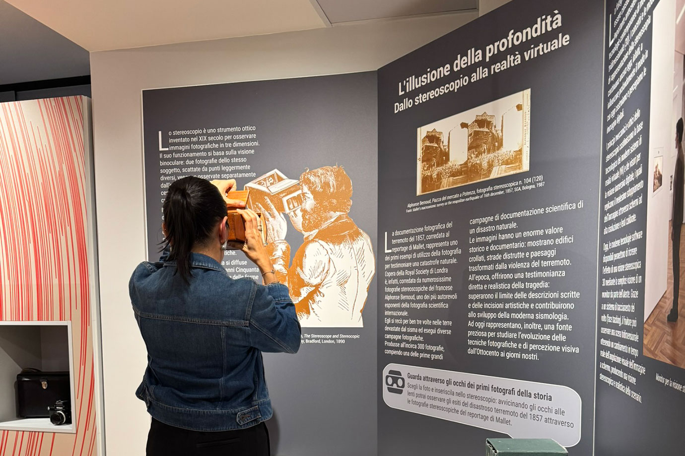 immagine museo, il visore stereoscopico